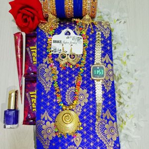 আকর্ষণীয় শাড়ী গিফট কম্ব সেট