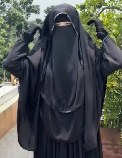 Hoodie Hijab (Only Hijab) - Image 2