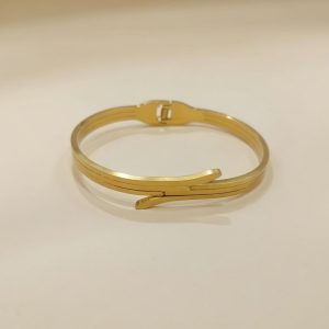 stainless steel bracelet