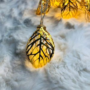 jhumka or pineapple-shaped metal fairy string light used for decorative lighting