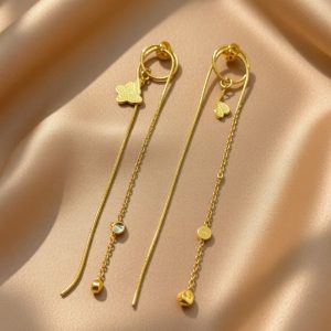 14K Gold Dangle Earrings.