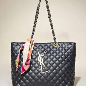 Premium Peach Diamond-Quilted Tote Bag with Elegant ”