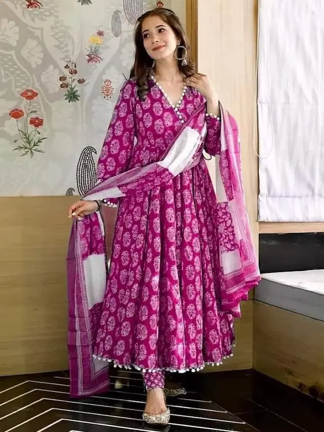 গাউন এবং কুর্তি
