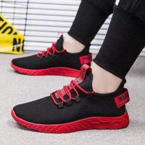 New Shoes For Man With High Quality Fabrics And Breathable Outdoor Sport Sneakers