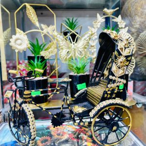 Metal Miniature Replica Ornamented Rickshaw (P-3309)
